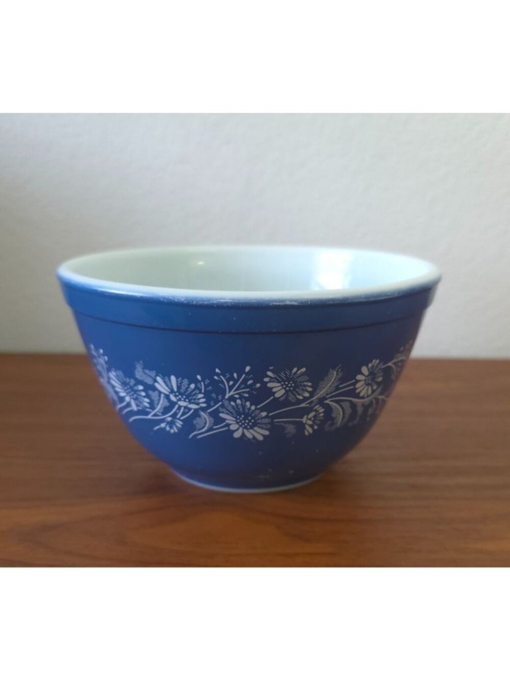 Vintage PYREX Colonial Mist Blue Daisy #401 750ml Nesting Mixing Bowl USA MADE - Picture 2 of 11